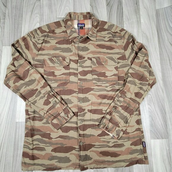 Patagonia Other - Patagonia Fjord Flannel Shirt Mens XL Camouflage Organic Cotton Long Sleeved